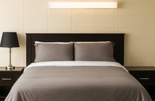 Beaverlodge Hotel | Side Trax Inn