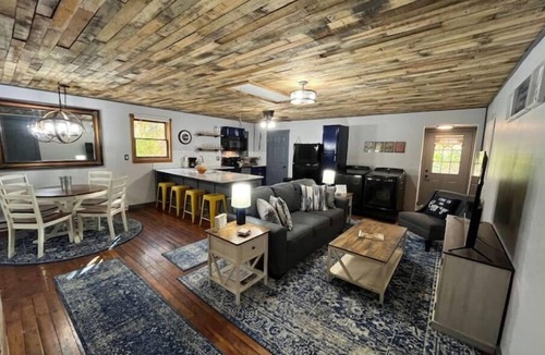 Green Spring Cottage | Sierra Farmstead