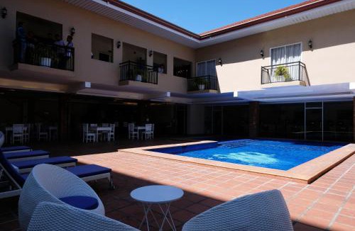 Dumaguete Hotel | Sierra Hotel