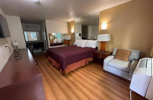 South el Monte Hotel | Sierra Inn