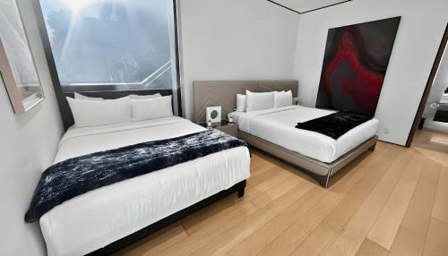 The Bird Streets Villa | Sierra Mar