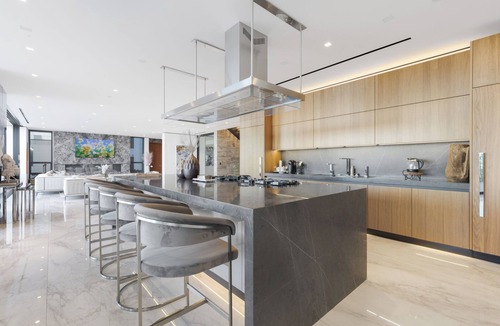 The Bird Streets Villa | Sierra Mar