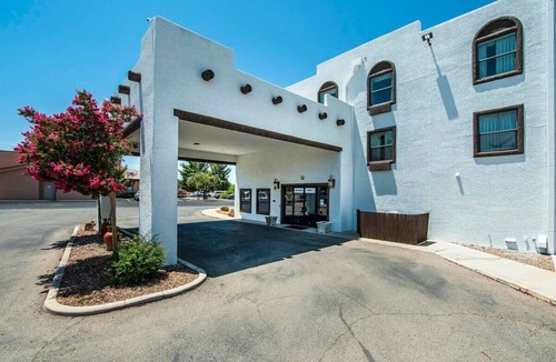 Sierra Vista Apartment | Sierra Vista Studio King Economy