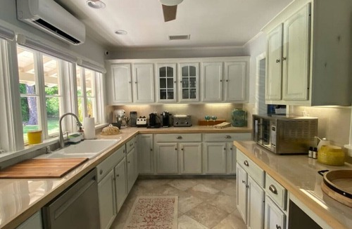 South Sarasota House | Siesta Key Waterfront Estate heated Pool Privacy!