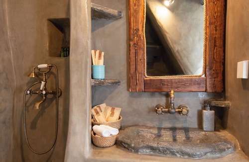 Platis Gialos House | Sifnos Roots