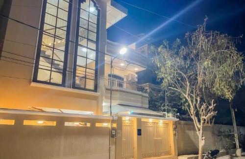 Gulshan-E-Jamal House | Signature Inn Guest House