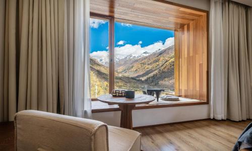 Wenchuan Hotel | Siguniang Mountain Waiting for the Wind Snow Mountain Guesthouse