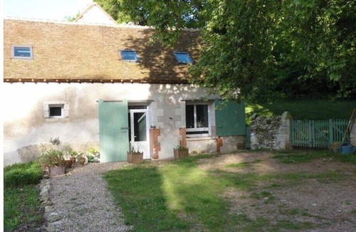 Loches House | Silence, countryside, comfort. Loches, the châteaux of the Loire Valley, and Beauval just a stone's throw away