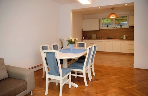 Sovata House | Silent House-Sovata suitable for up to 10 Guests