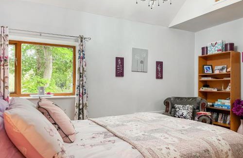 Buxworth House | Silk Hill Stables