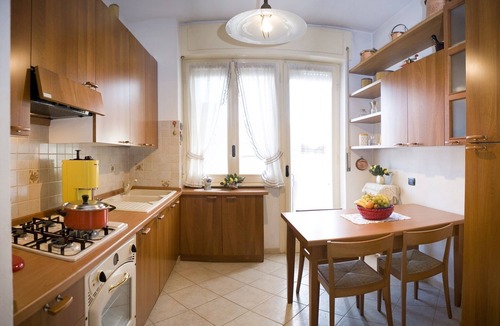 Como Apartment | SILK HOUSE WITH PANORAMIC TERRACE AND PRIVATE PARKING