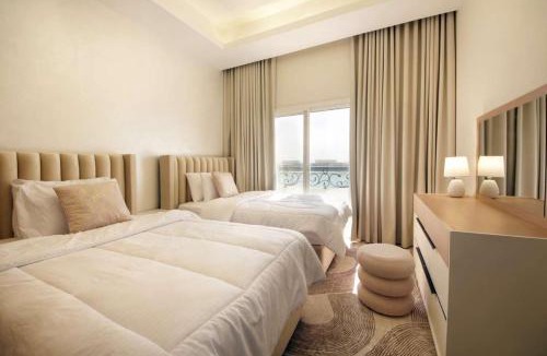 Al Hamriya Villa | Silk Valley – Beachfront 3BR near Al Hamriyah
