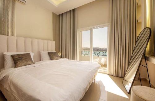 Al Hamriya Villa | Silk Valley – Beachfront 3BR near Al Hamriyah