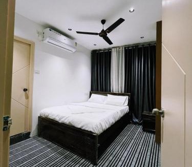 Kachiguda Hotel | Silk White