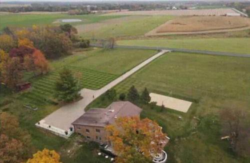Elkhorn House | Silos view ranch