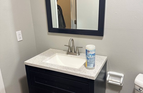 Hartford Hotel | SILVER BELL MOTEL