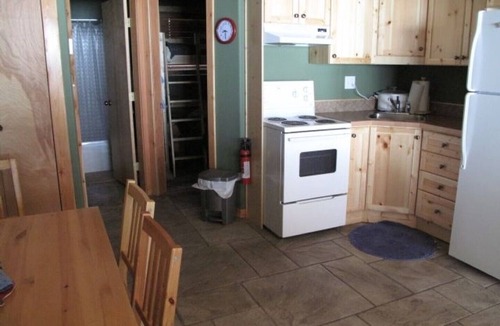 Apex Mountain Condo | Silver Bullet 1 Bedroom with Hot Tub