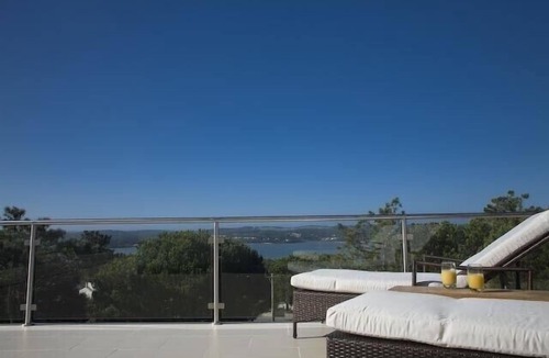Caldas da Rainha Villa | Silver Coast villa with private pool and ocean views. Fully licensed property.