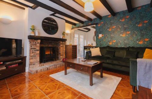 Yarm House | Silver Cottage Holiday Stay on Yarm High street - Free parking available