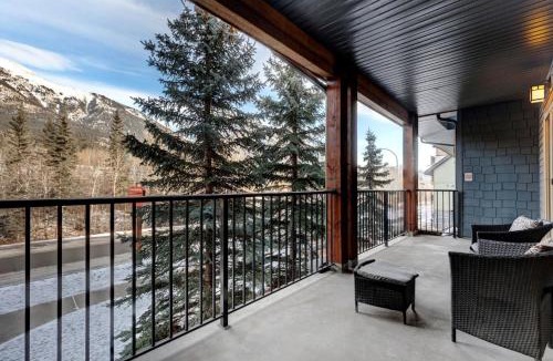 Canmore Apartment | Silver Creek 2BR Bliss Hot Tub Access MTN Views