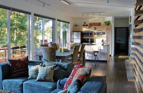 Maple Falls Cabin | Silver Lake Cabin #83 - Lakeside - Hot Tub - Wi-Fi