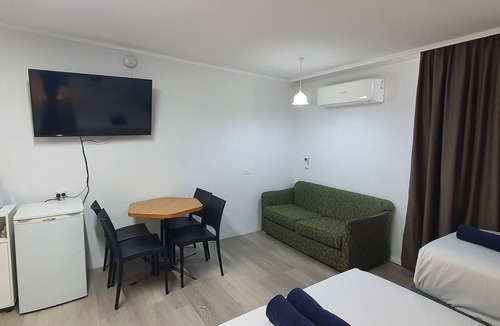 Gilgandra Hotel | Silver Oaks Motel