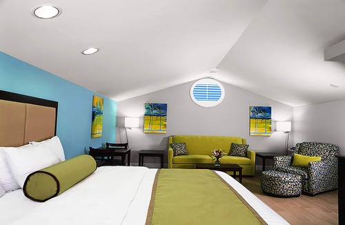 Old Town Hotel | Silver Palms Inn & Historic Homes
