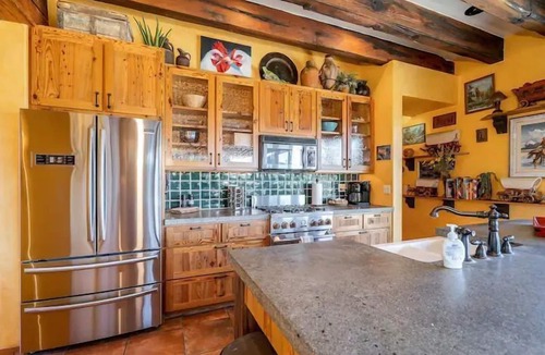 Uptown Sedona House | Silver Sage - World Class Sedona Mountain Views and Hot Tub