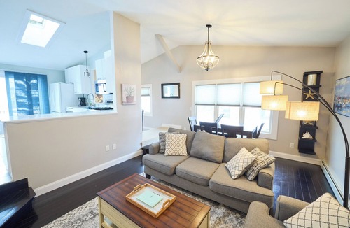 Milford House | Silver Sands Beach Getaway