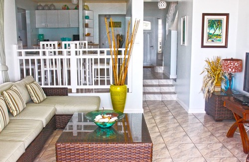 Silver Sands Villa | Silver Sands Beach Villas are great for family-friendly activities & surfing