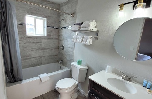 Burns Hotel | Silver Spur Motel