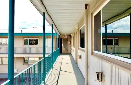 Vernon Hotel | Silver Star Motel