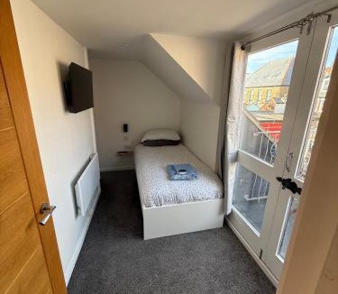 West Cliff House | Silver Street Suites