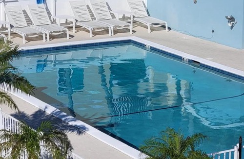 Bradenton Beach Hotel | Silver Surf Gulf Beach Resort