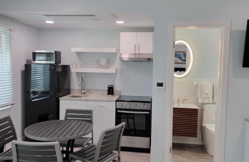 Bradenton Beach Hotel | Silver Surf Gulf Beach Resort