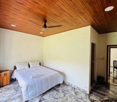 Nullatanni House | Silvermist Premium Villa Munnar