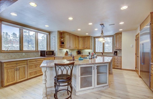 Three Peaks Villa | Silverthorne 2 - Five Bedroom Villa, Sleeps 12