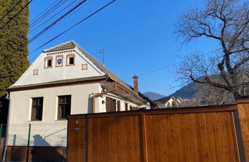 Sacele House | SIM House & Barn