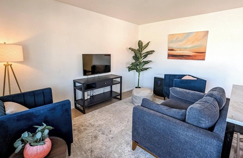 Mesa Condo | Simple Mesa 2nd Floor 2 Bedroom Unit