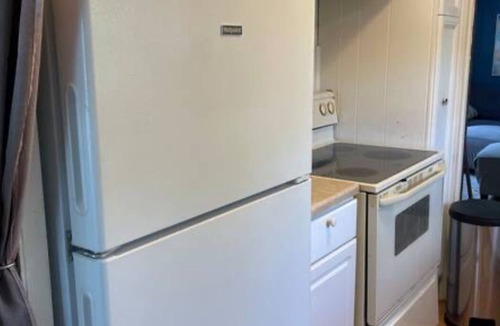 Pleasant Gap House | Simple mobile home in Happy Valley