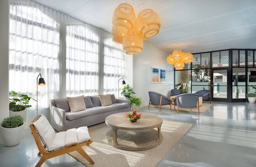 Waikiki Hotel | Simple Stay at a Great Price! Sky View Unit with Kitchen, Outdoor Pool