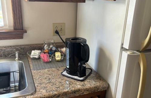 Youngstown Apartment | Simple Stay
