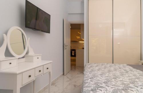 Moschato-Tavros Apartment | Simpli-city home