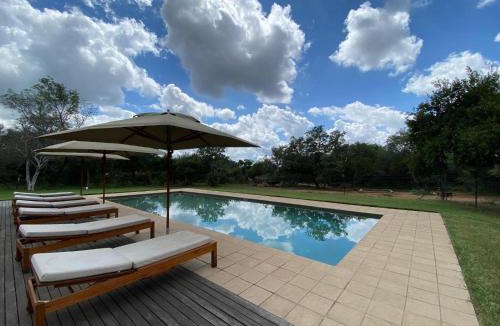 Madibeng Cabin | Simunye Private Game Reserve