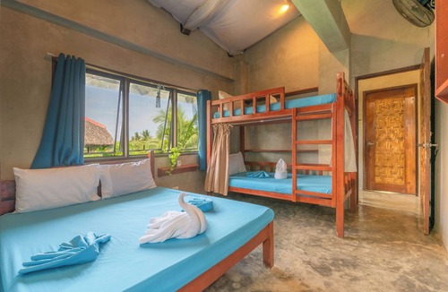 Catangnan Hostel | Sinag Hostel - Adults Only