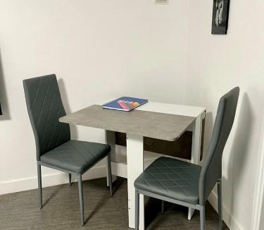 Port-Aviation Apartment | Sinclair house