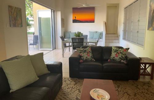 Rainbow Beach House | Sinclair - - Rainbow Beach