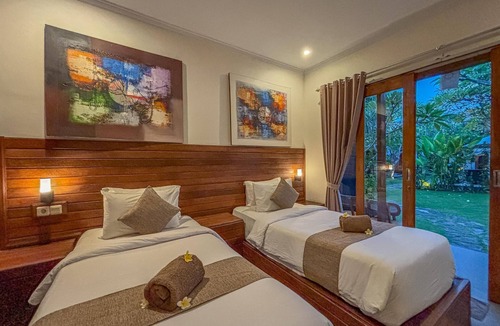 Sampalan Hotel | Singabu Bungalows