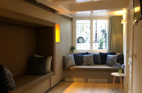 Burgwallen Nieuwe Zijde House | Singel Residence