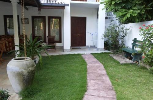 Thalaramba Villa | Singha Holidays